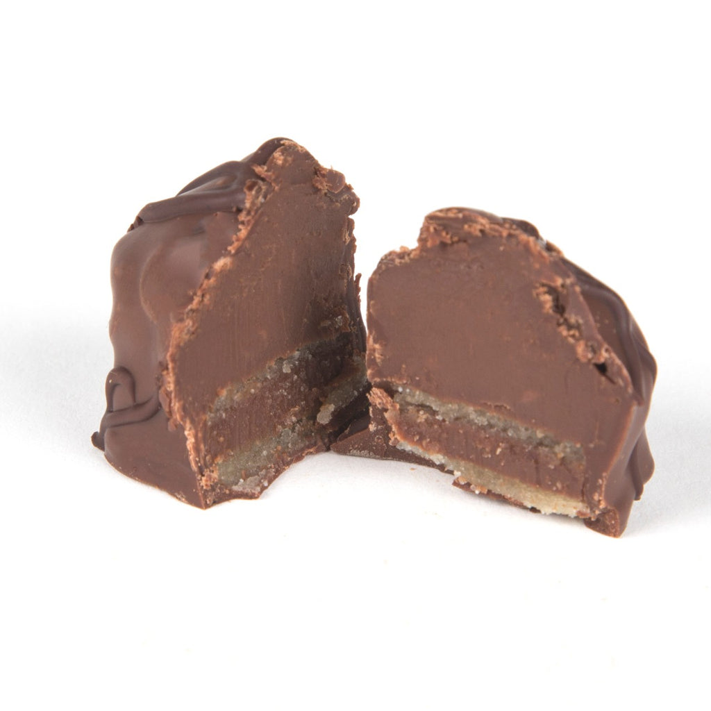 Gin flavour chocolate ganache with crunchy biscuit base